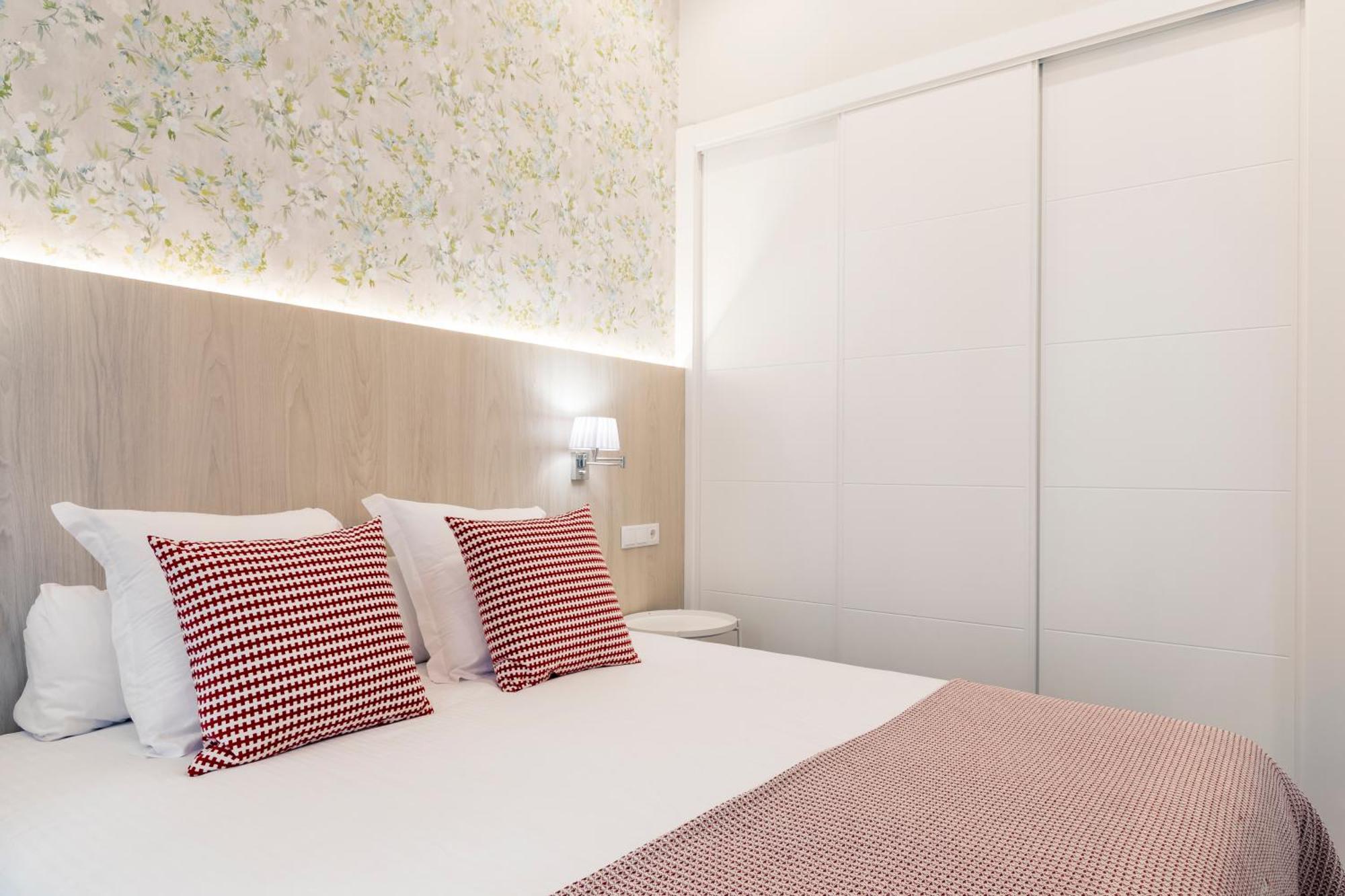 Feelathome San Marcos Apartments Madrid Bagian luar foto